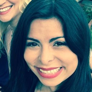 Meet your Posher, Leslie